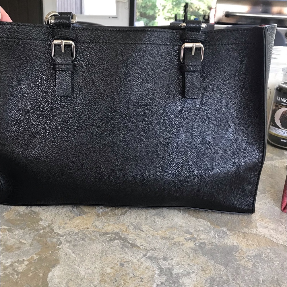 *SOLD* Calvin Klein Matching Tote Set, Black/Pink - Picture 5 of 8